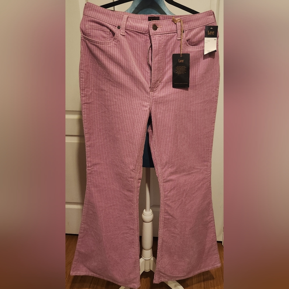 Lee Pansy Corduroy Flare Pants 32